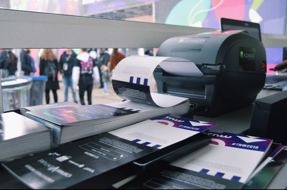 screenshot of Azavista