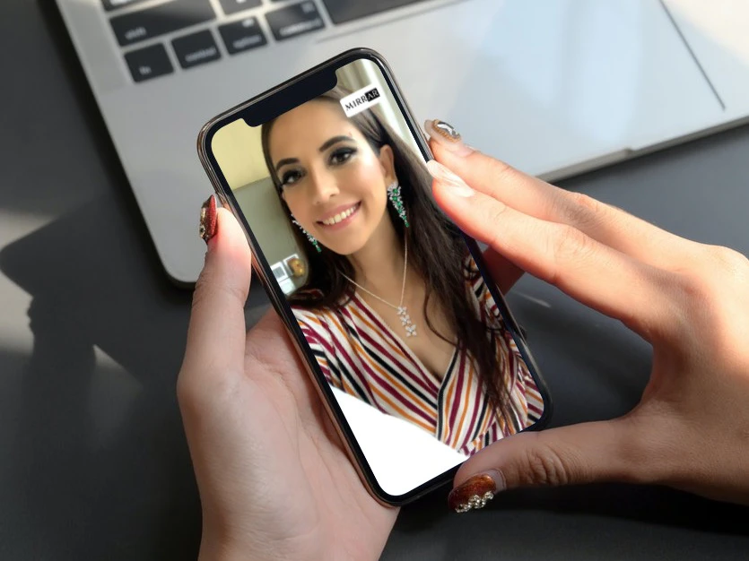 screenshot of mirrAR